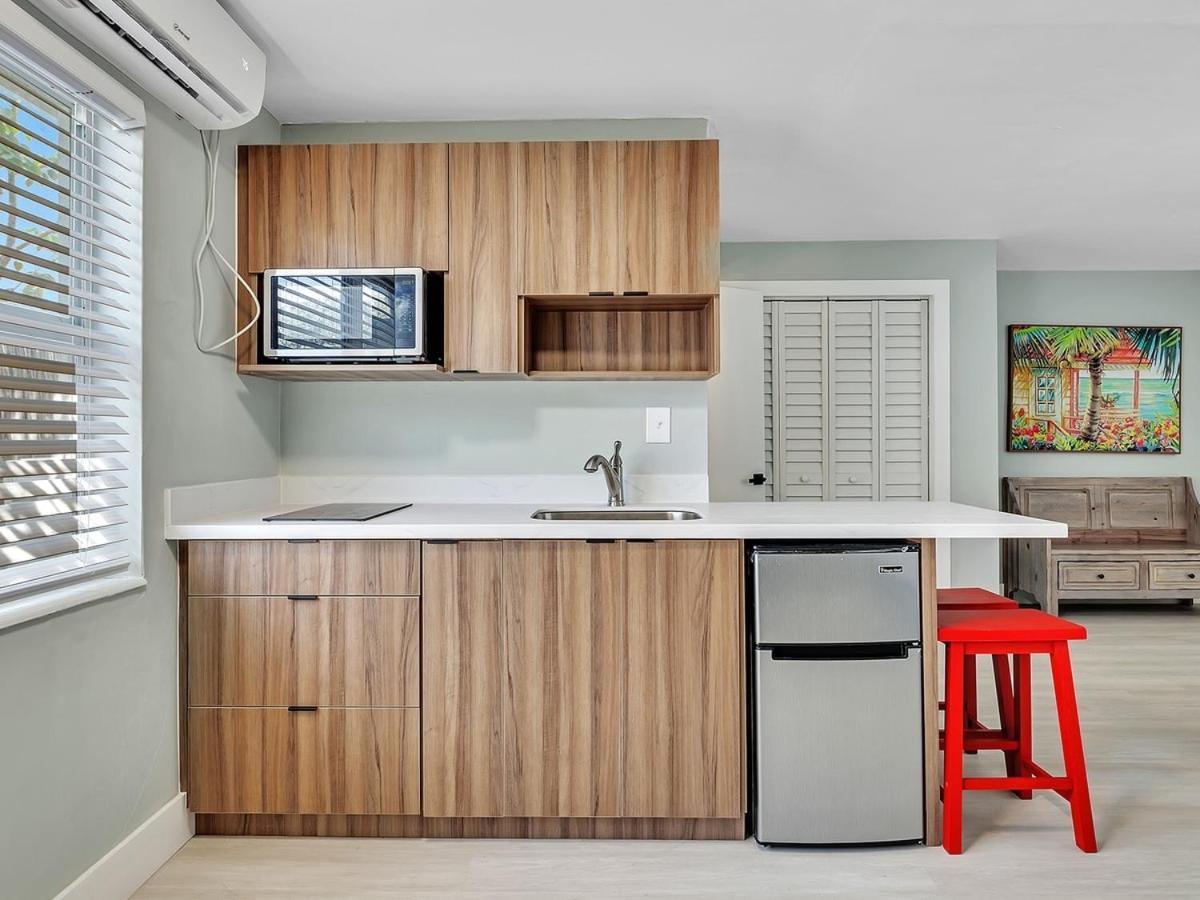 The Shell On Walnut Studio With Bath Hollywood Beach Free Parking Dania Beach Exterior foto